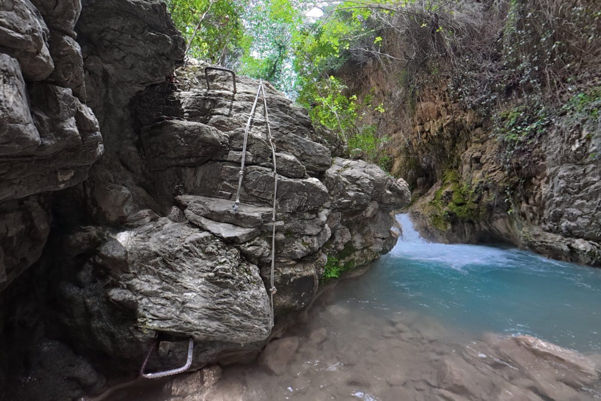 compose_video_1776437677935